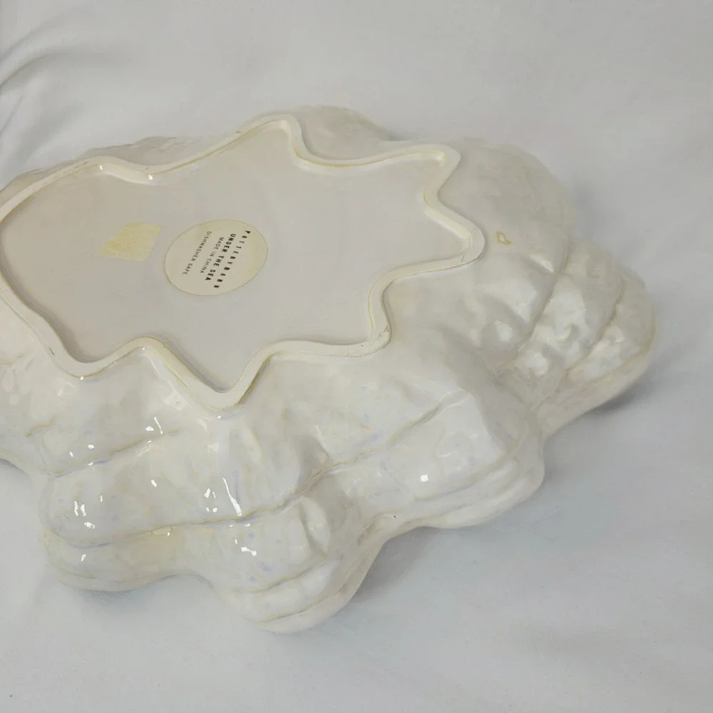 Pottery Barn Under the Sea Clam Shell Serving Bowl Cream Ceramic Coastal Decor